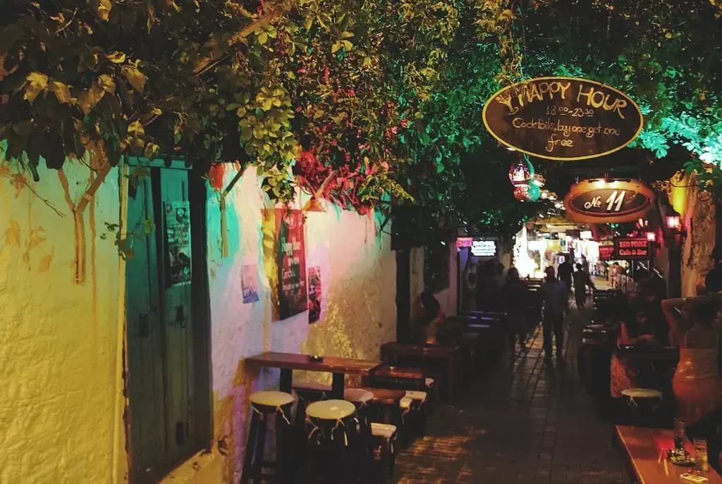 Kaş Nightlife | Bars Street & Evening Entertainment